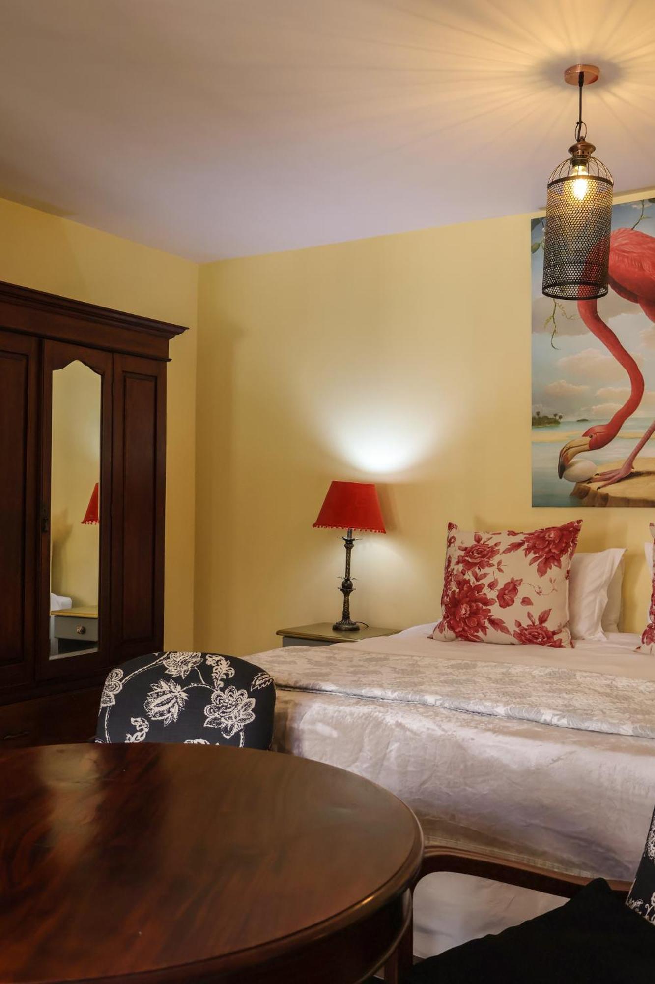 קלרנס The Gate Guesthouse מראה חיצוני תמונה